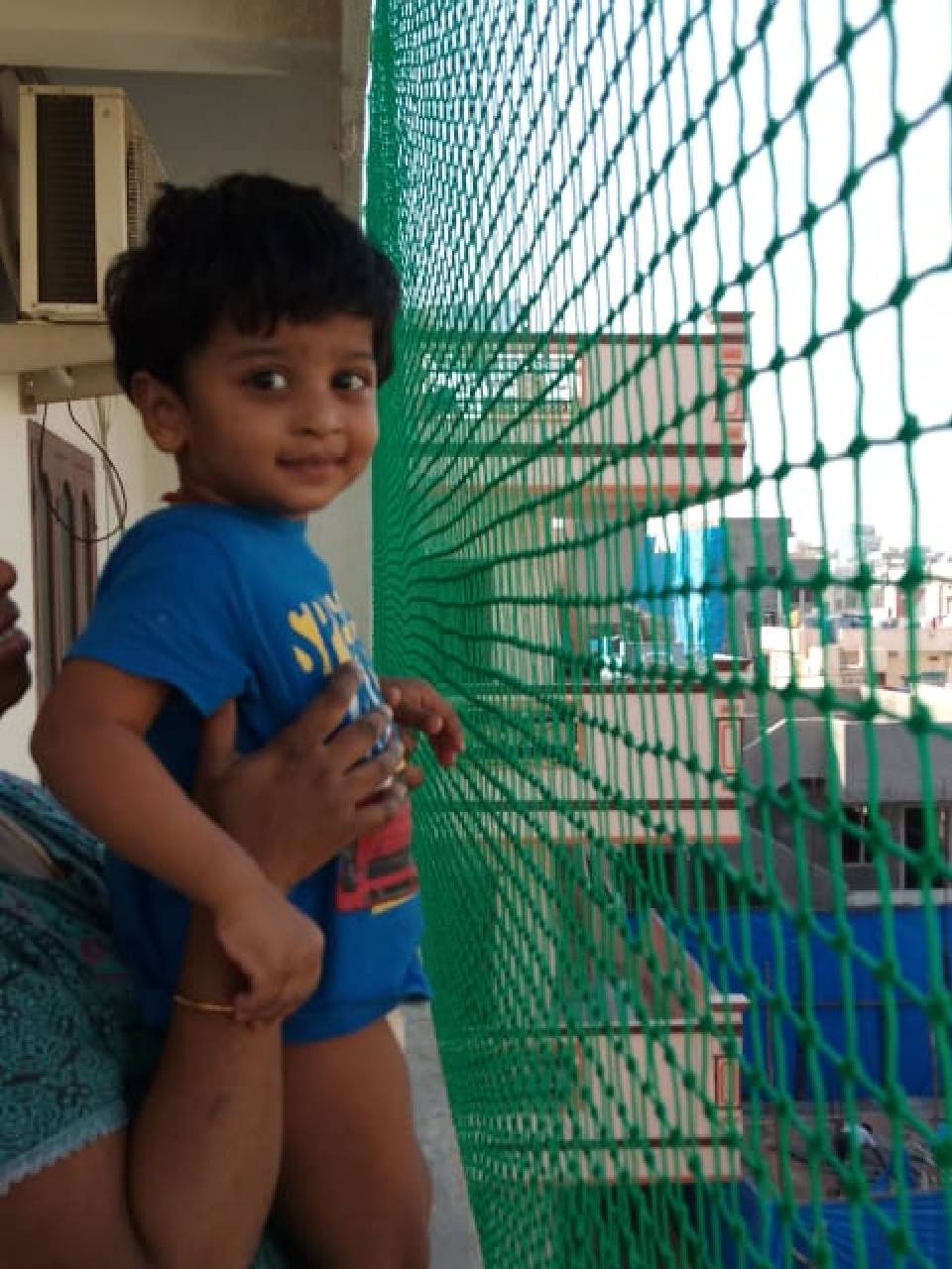 Children Safety Nets for Balconies | Call 8884844000 for Superior Quality Child Safety Nets Fixing.